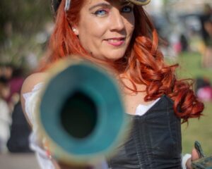 woman wearing a pirate costume